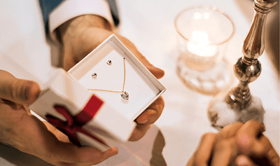 Jewelry Gifts Women Actually Want
